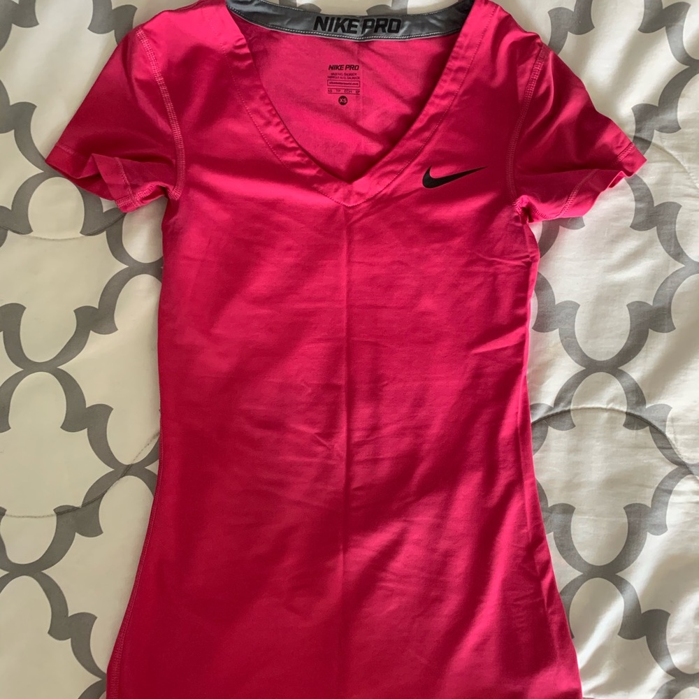 Nike, shirt.